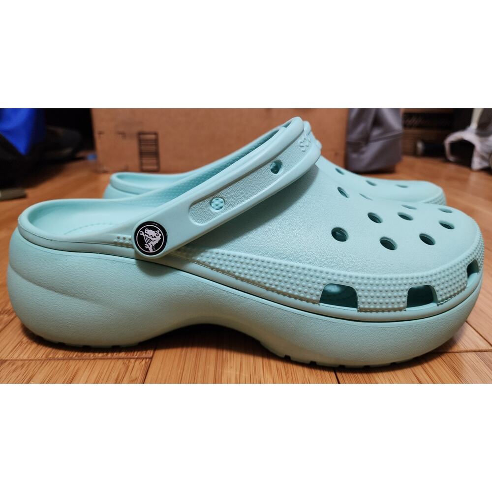 Crocs Classic Platform Clogs Iconic Comfort Womens 11 Teal 206750 Casual Walking